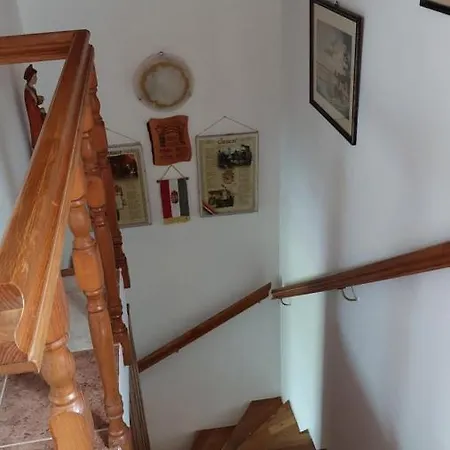 Naplopo-lak Appartement *