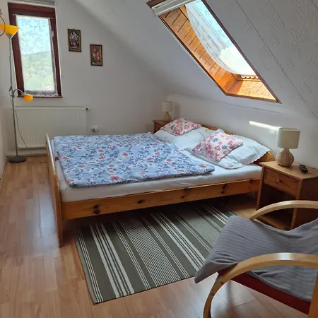 Naplopo-lak Appartement *